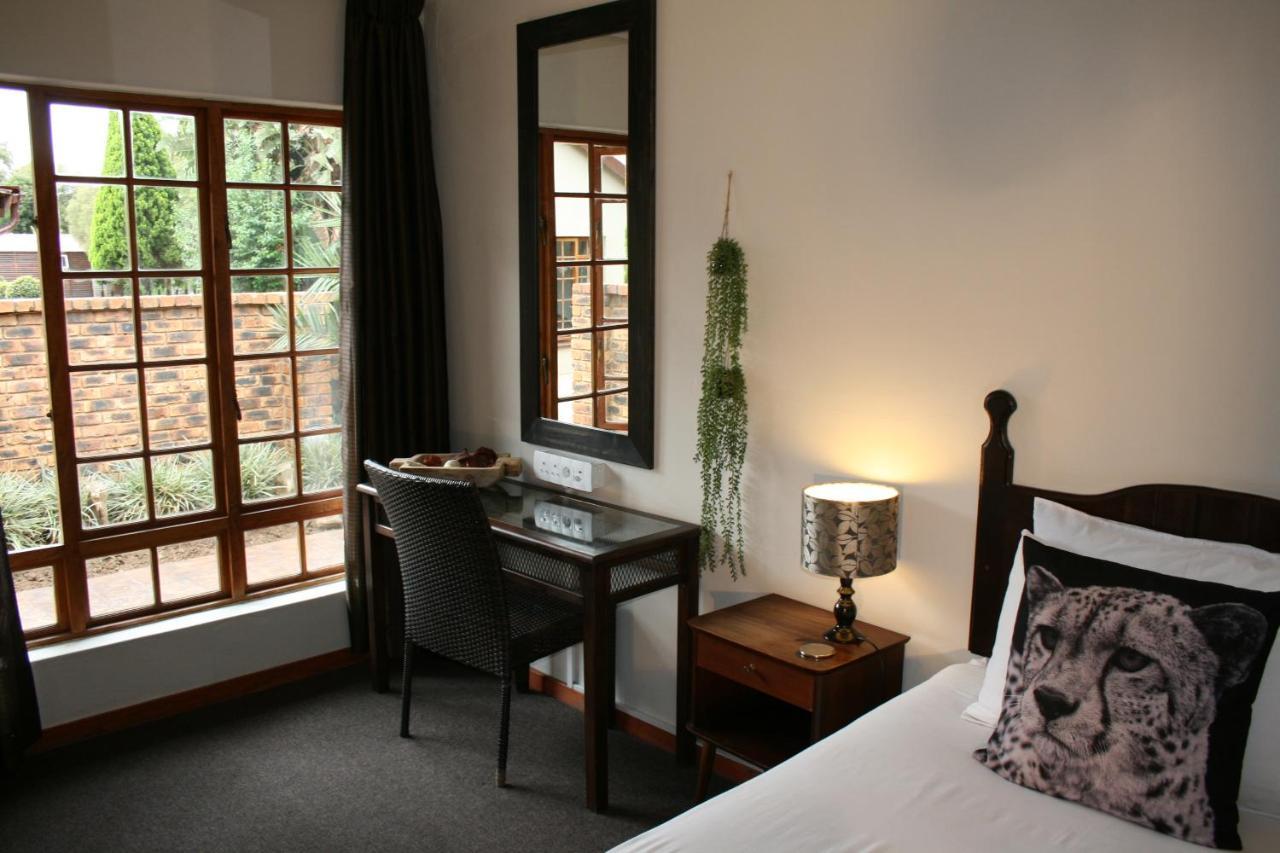 Aero Guest Lodge קמפטון פארק מראה חיצוני תמונה
