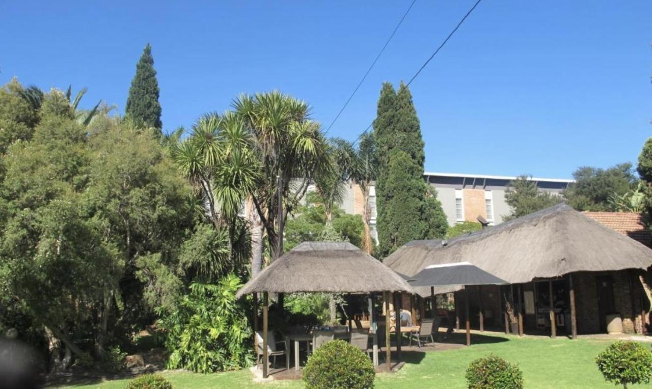 Aero Guest Lodge קמפטון פארק מראה חיצוני תמונה