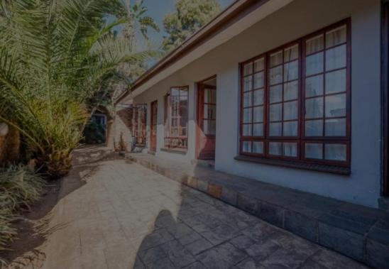 Aero Guest Lodge קמפטון פארק מראה חיצוני תמונה