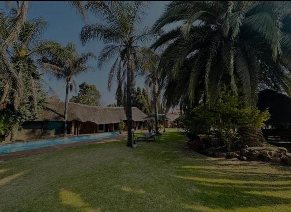 Aero Guest Lodge קמפטון פארק מראה חיצוני תמונה
